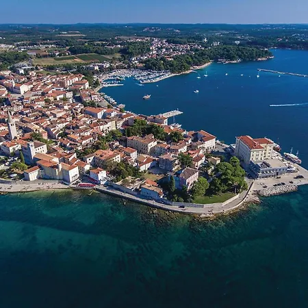 Lejlighed Lovely In With Wifi Poreč